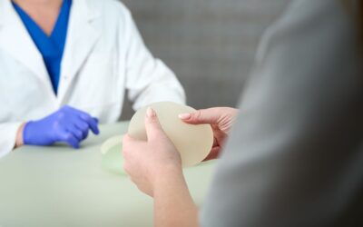 Choosing Between Silicone vs Saline Implants